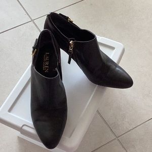 Lauren Ralph Lauren Dark Brown Booties Size 7